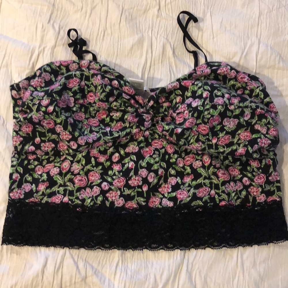 Crop tops